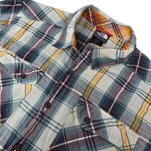 The North Face‎ Button Up Hiking Shirt Small Men's Short Sleeve Green White